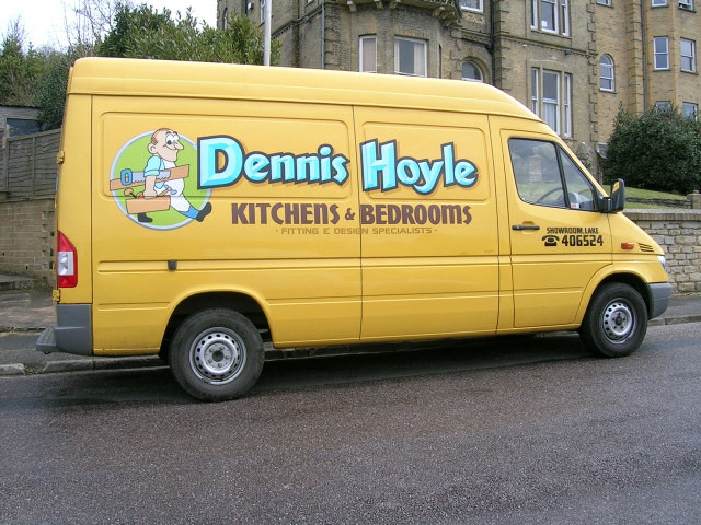 creative lettering and design - Perry Signs