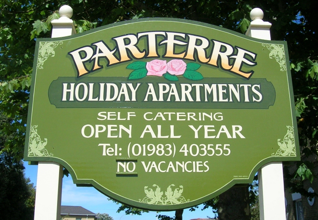 creative lettering and design - Perry Signs