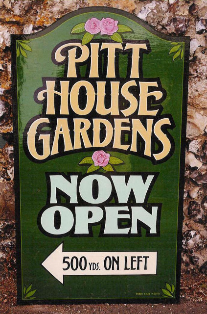 creative lettering and design - Perry Signs