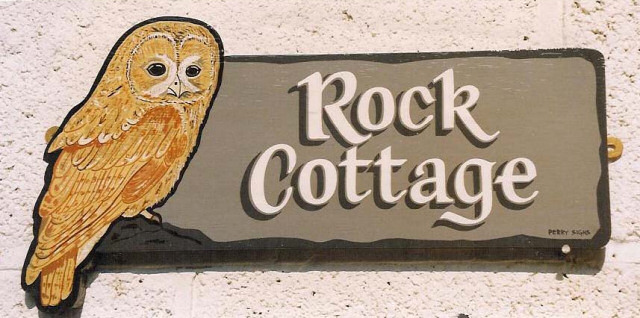 creative lettering and design - Perry Signs
