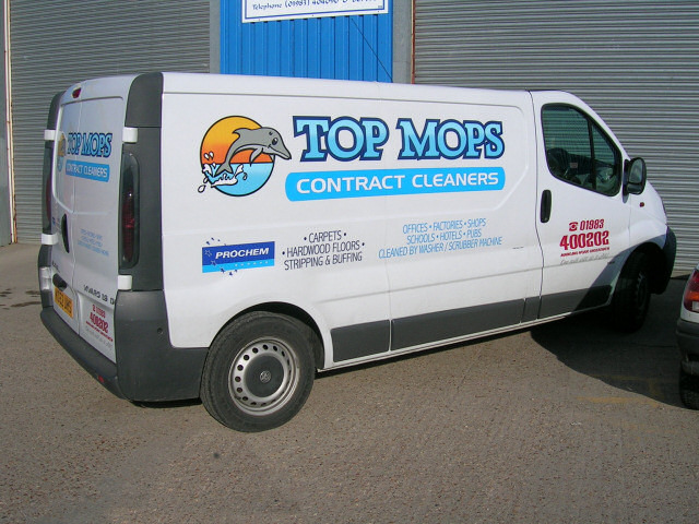 creative lettering and design - Perry Signs