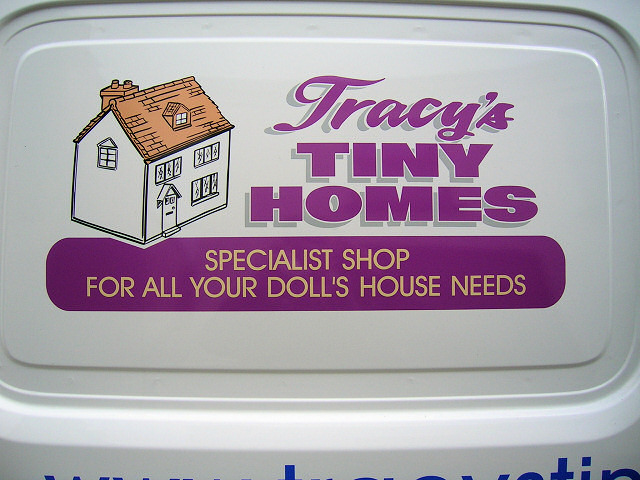 creative lettering and design - Perry Signs